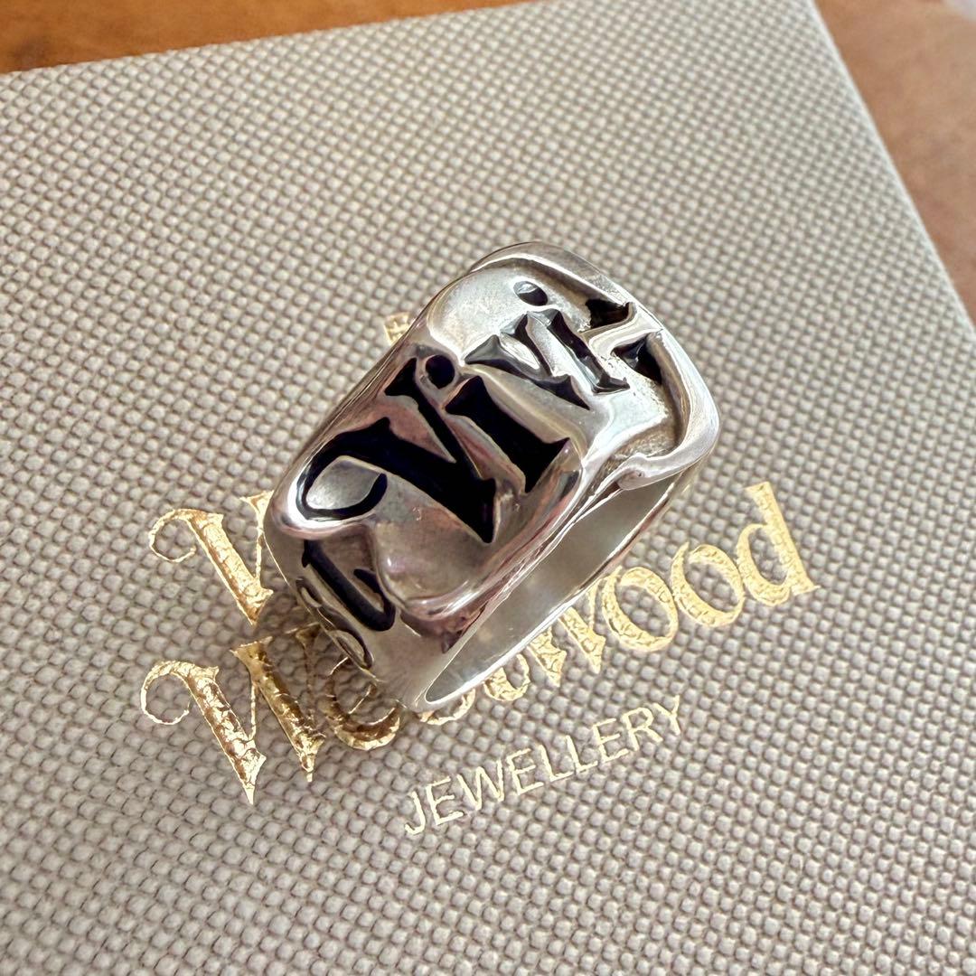 旧型正規品Viviennewestwoodベルトリング M