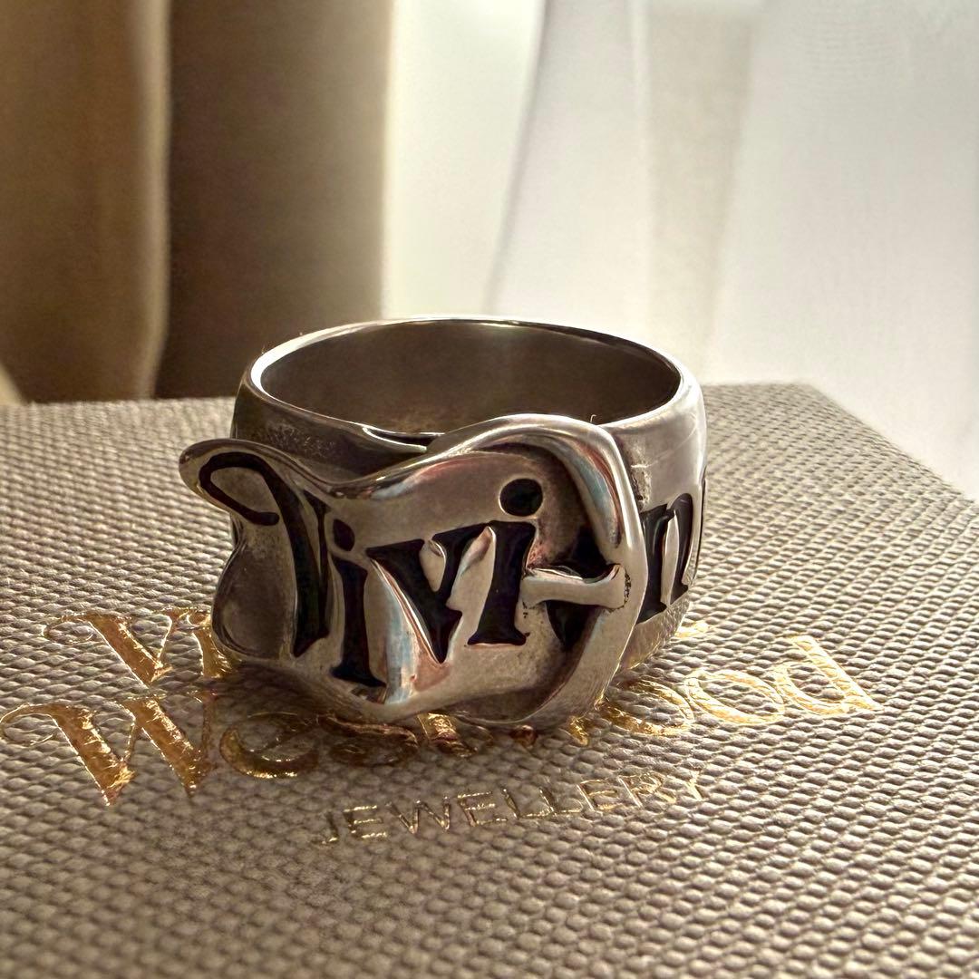 旧型正規品Viviennewestwoodベルトリング M