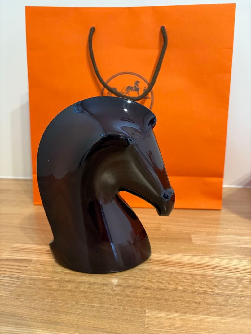 ユーミンquuさん限定【極美品】 エルメス　黒の馬の置物
