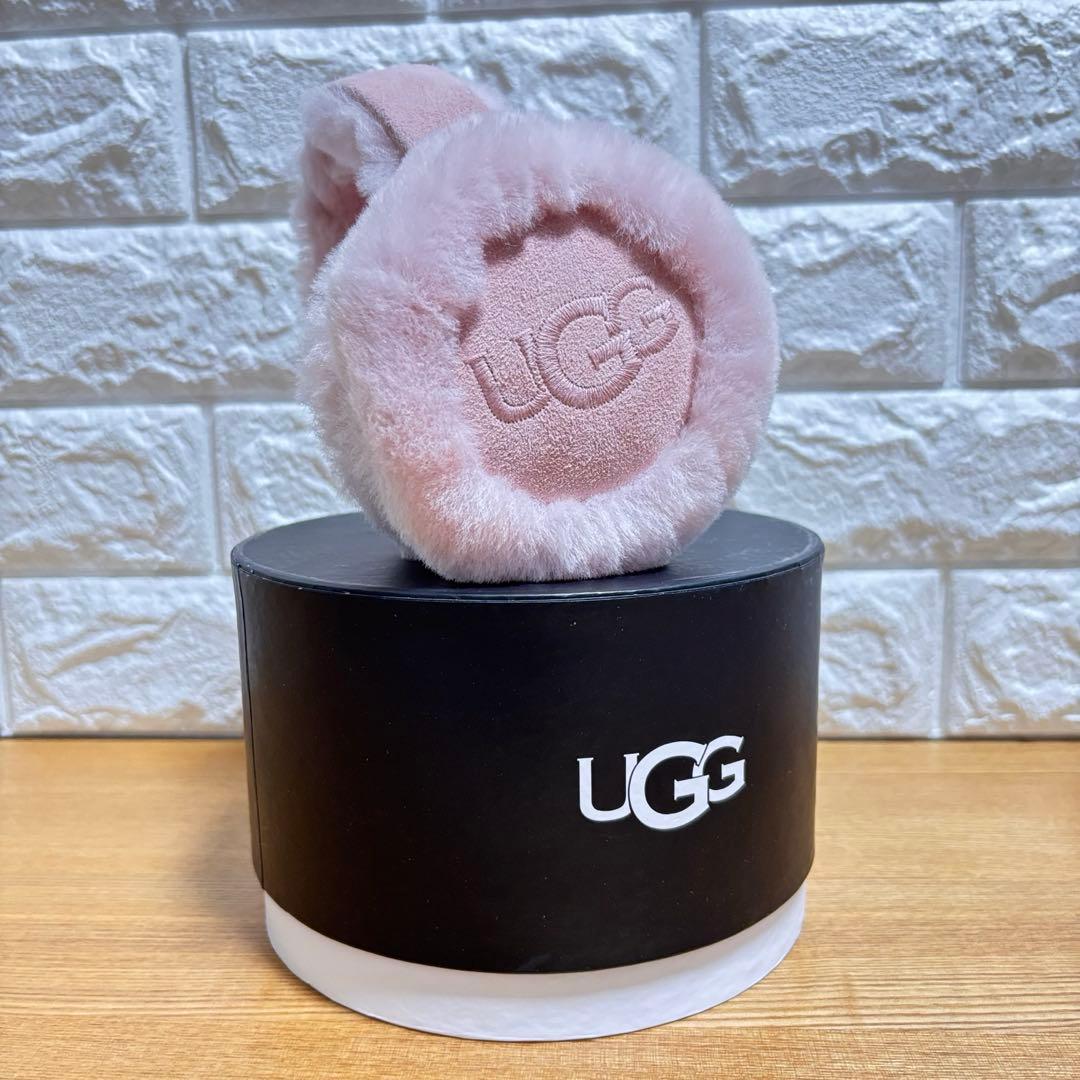 UGG アグ 羊革 希少カラー PINK ピンク イヤーマフ 耳あて