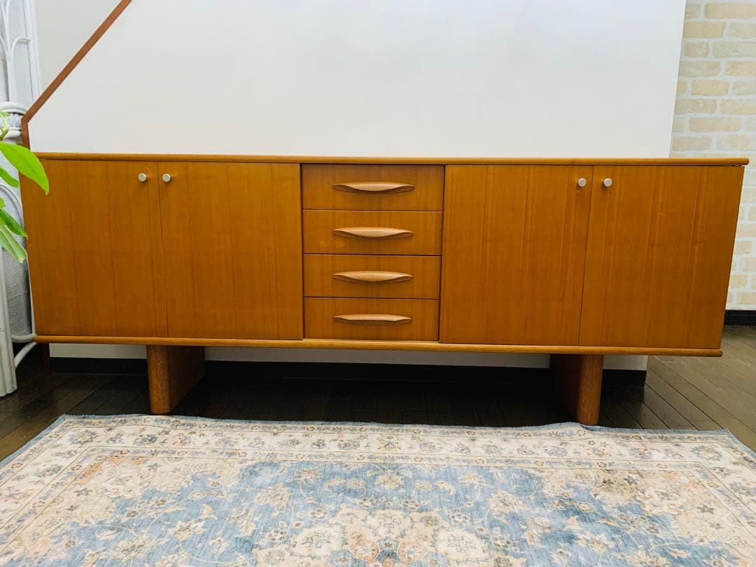 W180cm◆画像加工なし◆存在感 ビンテージ ミッドセンチュリー サイドボード