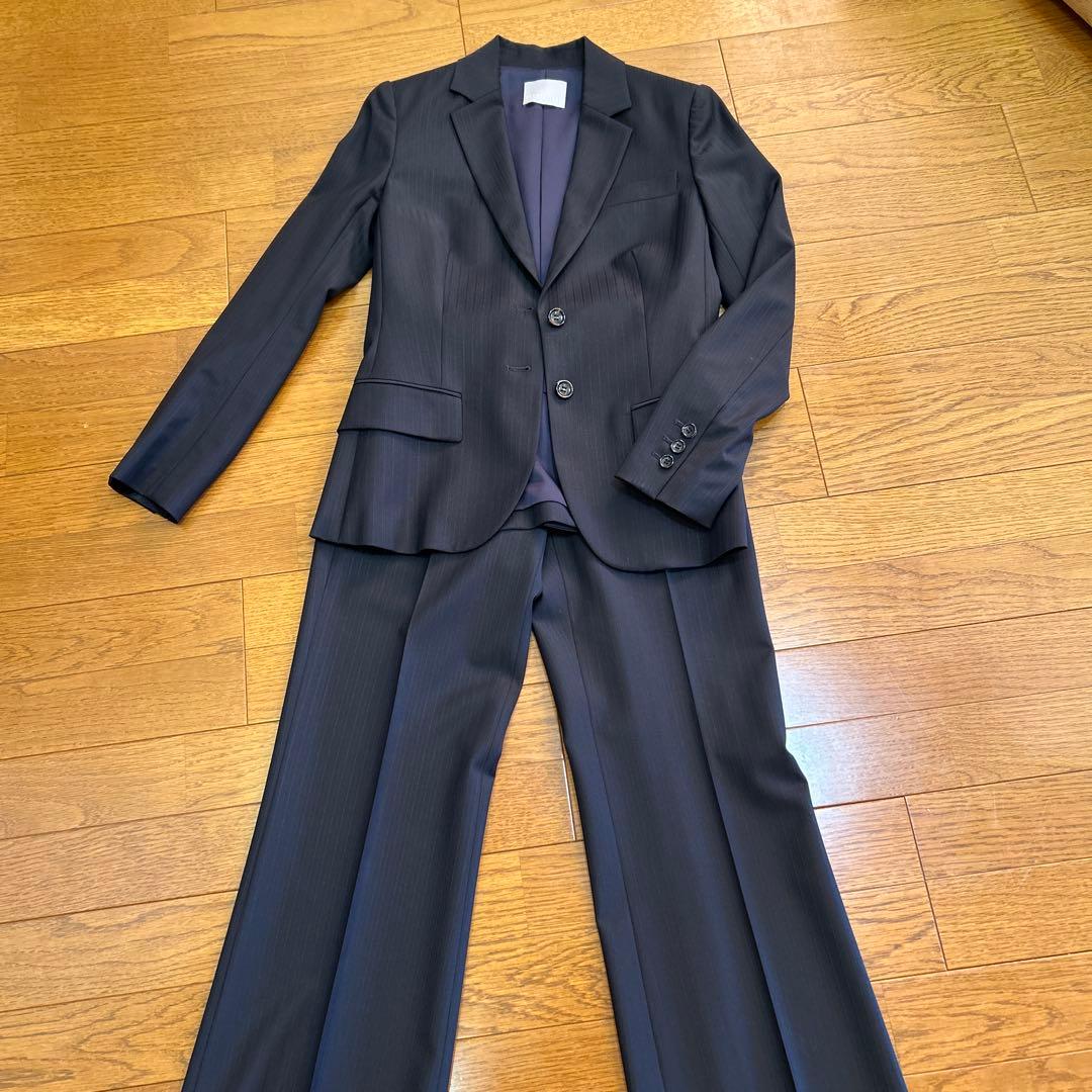 ☆お値下げ☆セオリーリュクス　パンツスーツ　濃紺ウール