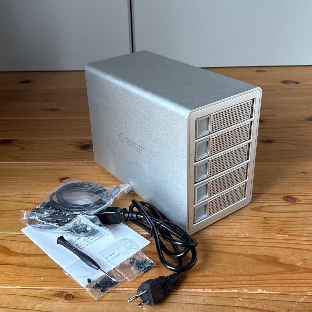 新品　開封済みORICO ハードディスクケース3559C3-SV