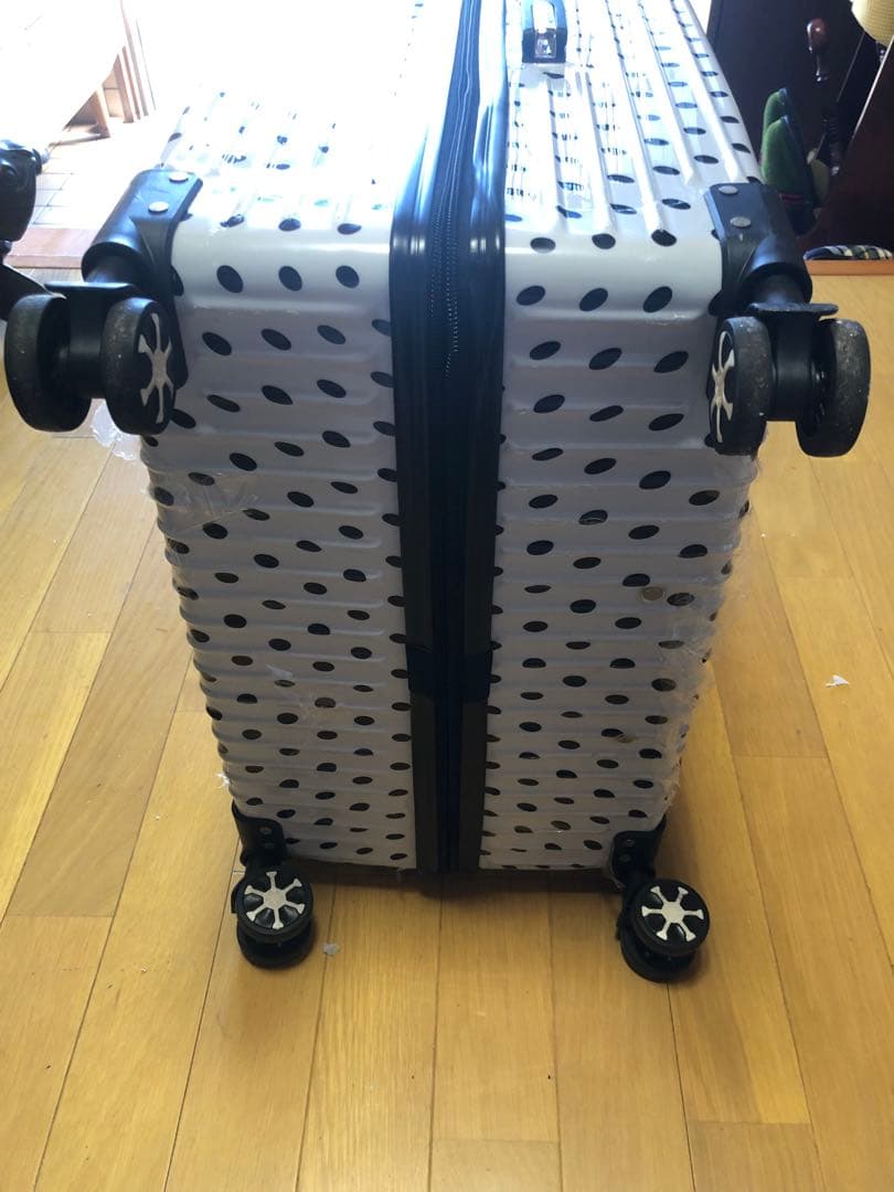 ハローキティ ポルカドット キャリーケース