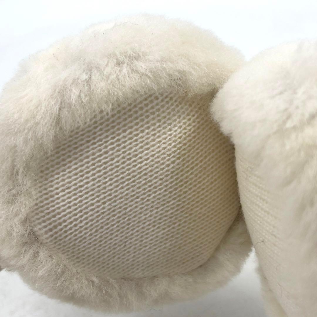 箱付 CHANEL シャネル イヤーマフ ムートン ココマーク ホワイト系