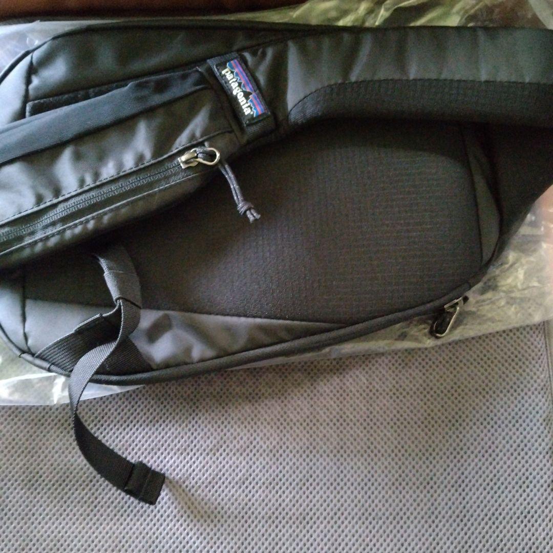 patagonia Atom Sling 8L ブラック新品タグ付き