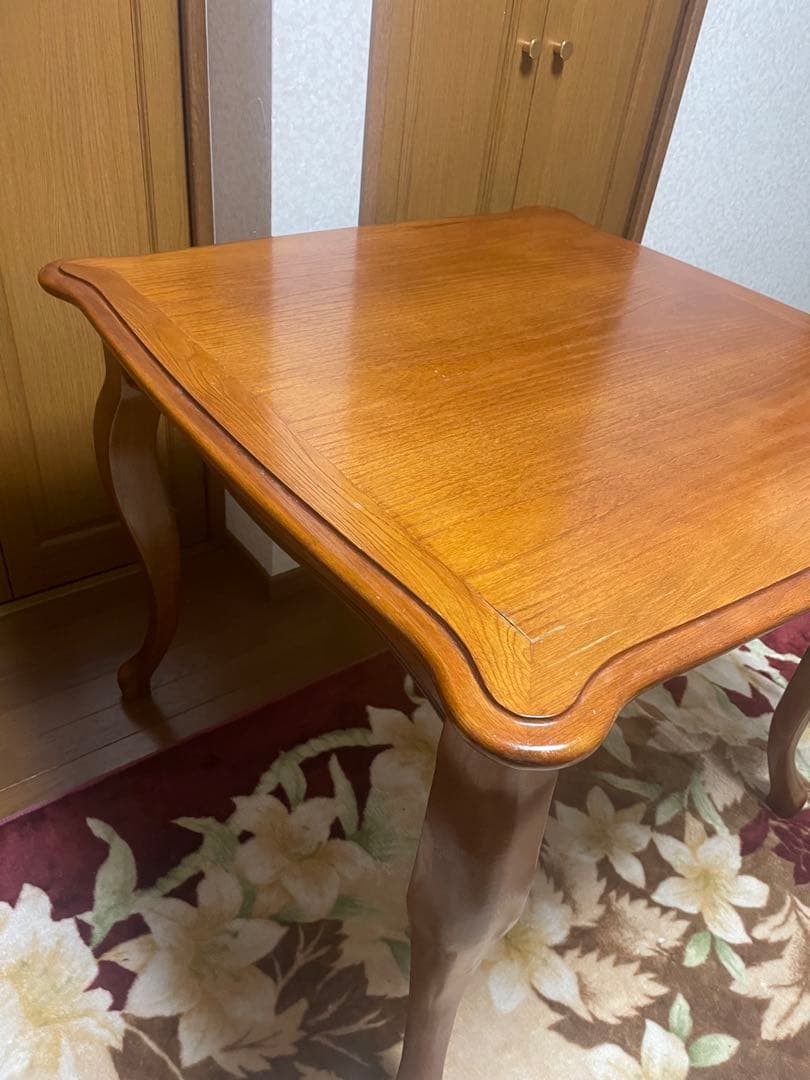 アンティーク　猫足　ダイニングテーブル　クラシック木製正方形テーブル