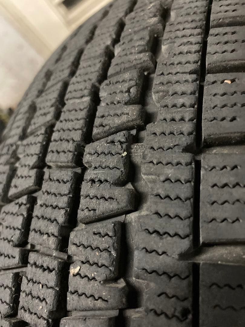 ブリヂストン スタッドレスタイヤ 145/80R12 4本セット