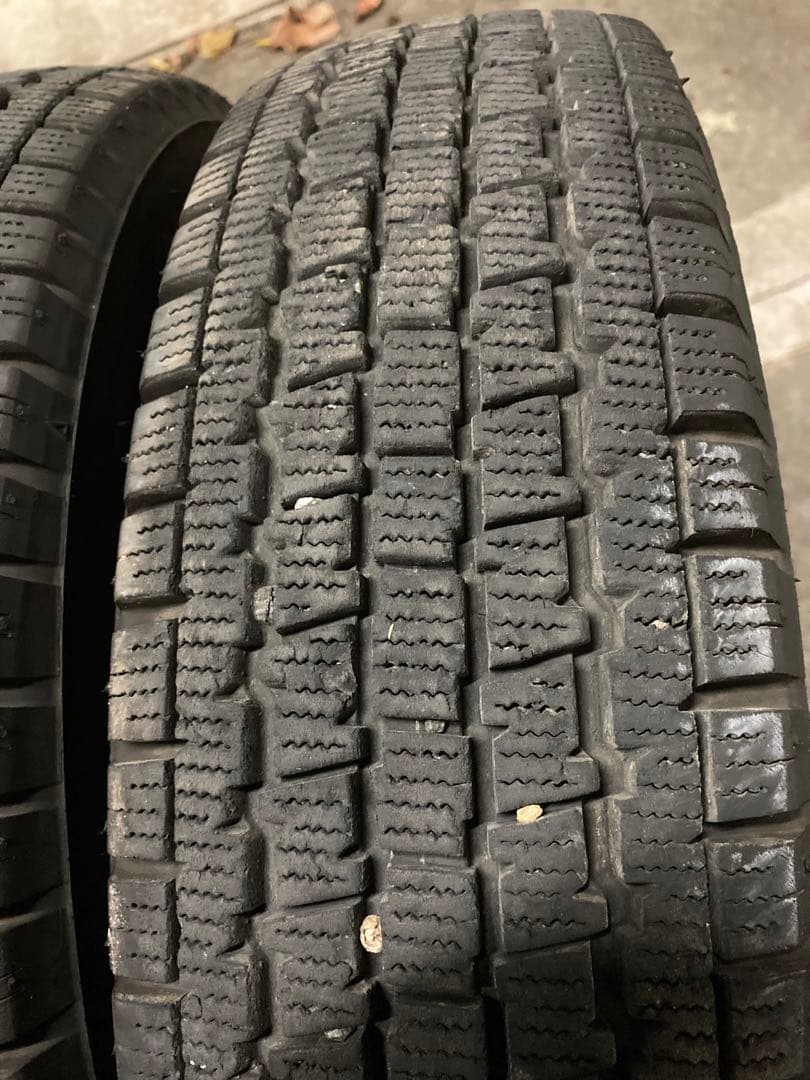 ブリヂストン スタッドレスタイヤ 145/80R12 4本セット