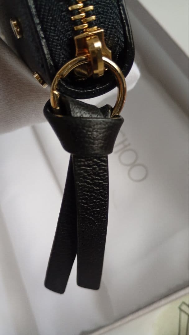 【新品】JIMMY CHOO スタッズレザーウォレット ミドルウォレット財布 黒