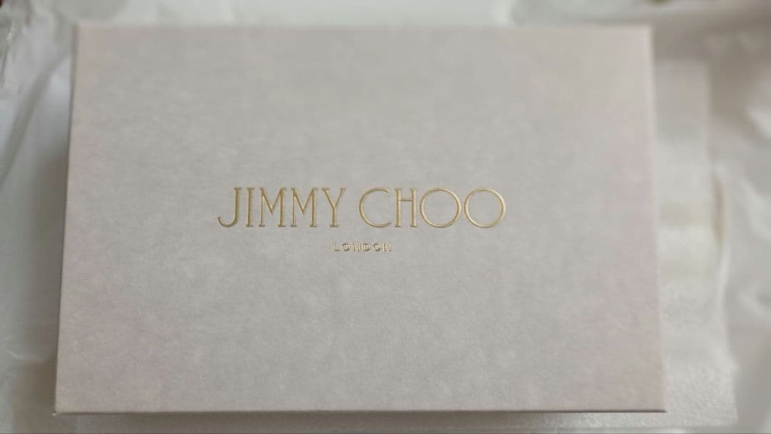 【新品】JIMMY CHOO スタッズレザーウォレット ミドルウォレット財布 黒