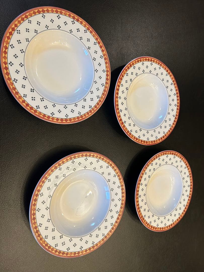 ビレロイ&ボッホ 深皿 プレート×4 ココット ボウル×2