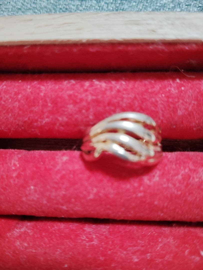 ゴールド ストライプデザイン リング　みるくしゅがー