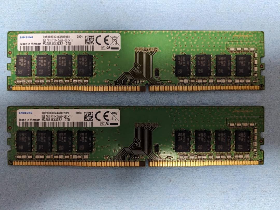 Samsung DDR4 8GB メモリー 2枚組 今週限り500円引き