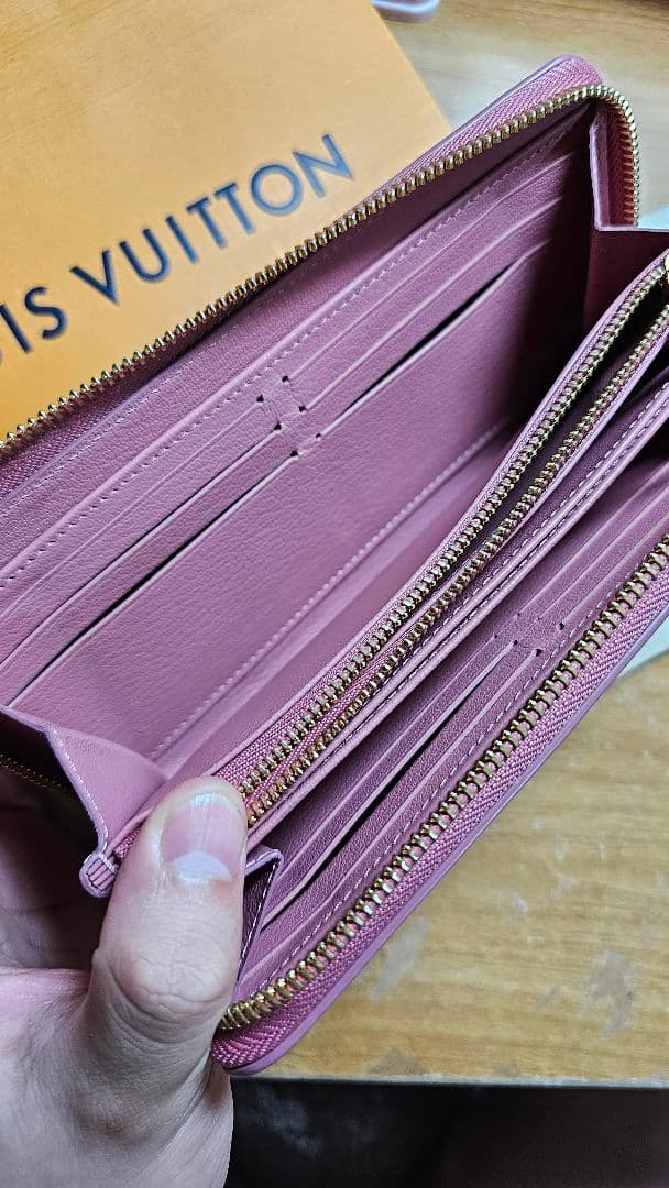 ルイヴィトン クロコダイル ジッピーウォレット 長財布 ローズトルマリン