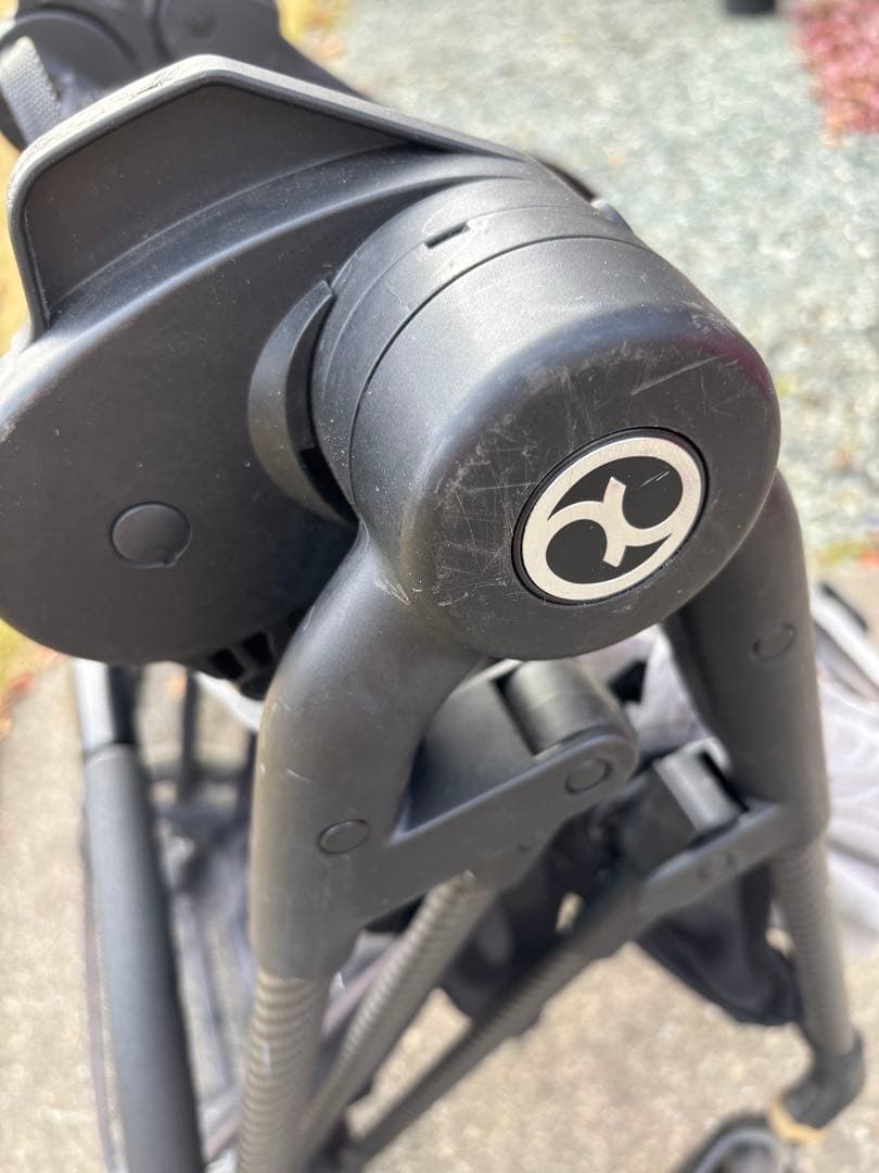 サイベックス　メリオ　カーボン　グレーベビーカー クッションカバー付き