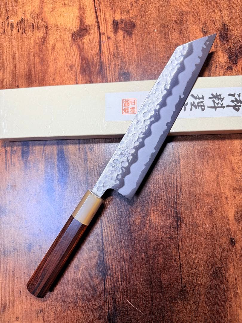 助松　牛刀 切付　7寸　白紙ニ号　包丁　紫檀白水牛八角柄