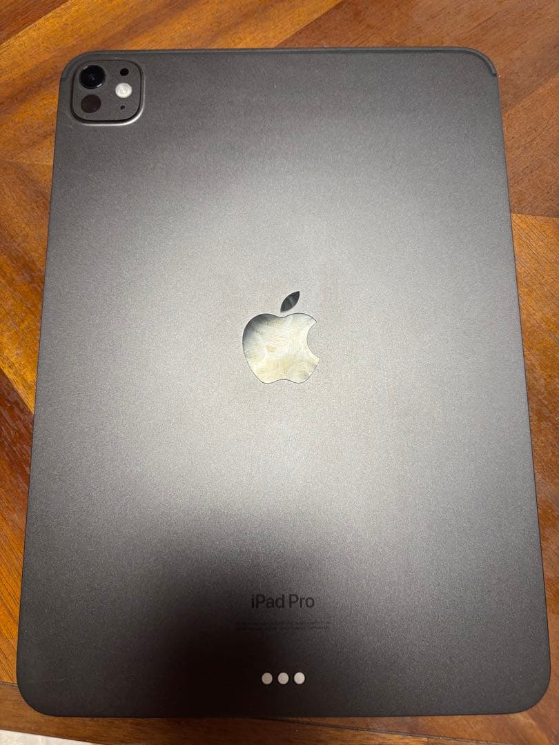 H*m様 Apple iPad Pro 11インチ 256GB スペースグレー