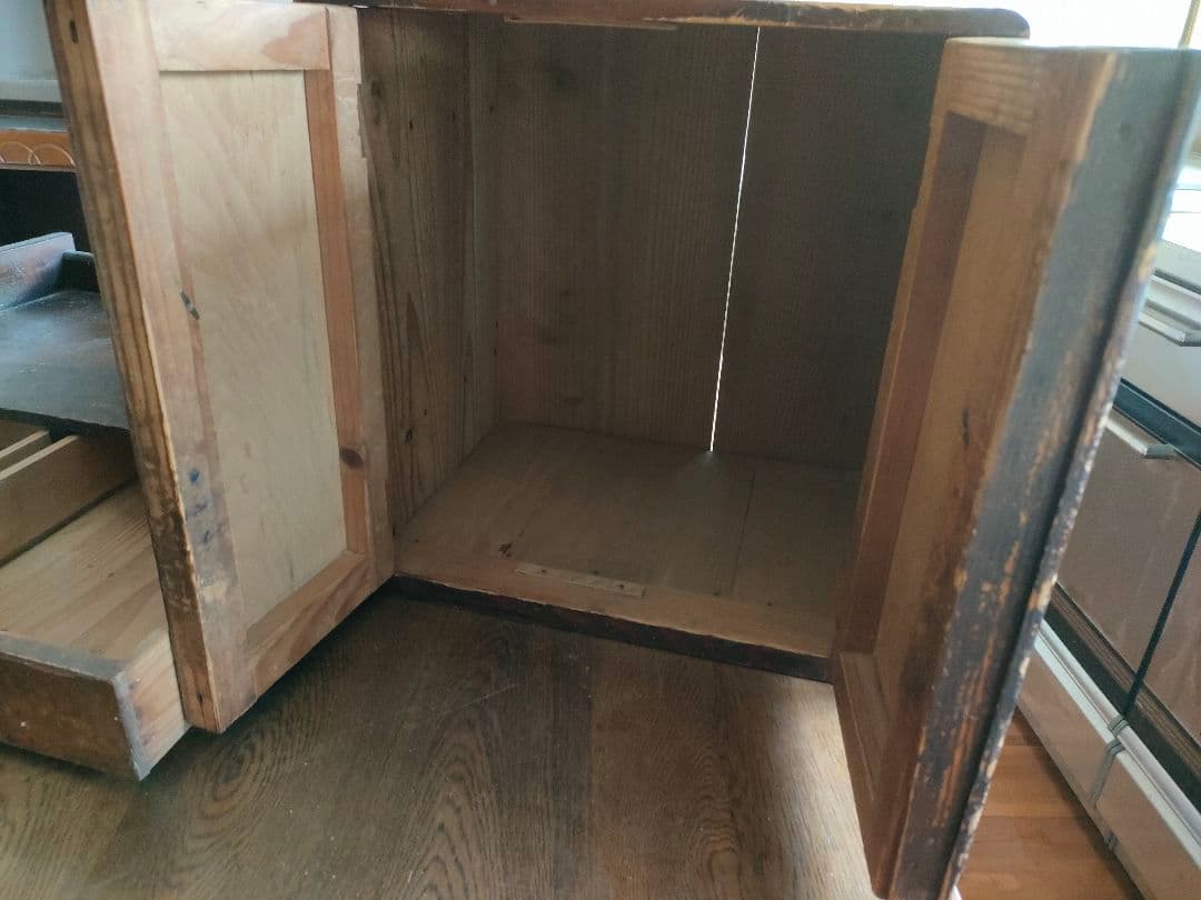 レトロな和箪笥　横85cm 奥行29cm 高さ40cm　民芸家具　棚　古民具