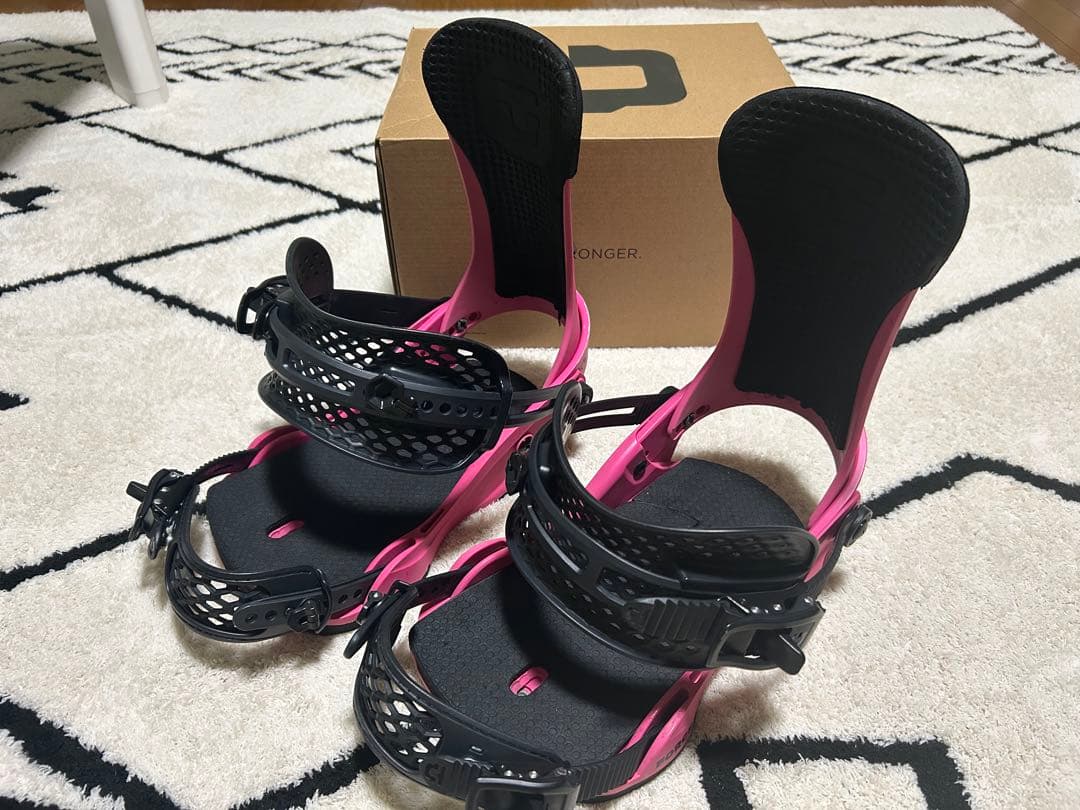 UNION FORCE ユニオン　フォース　22-23 ホットピンク　Mサイズ