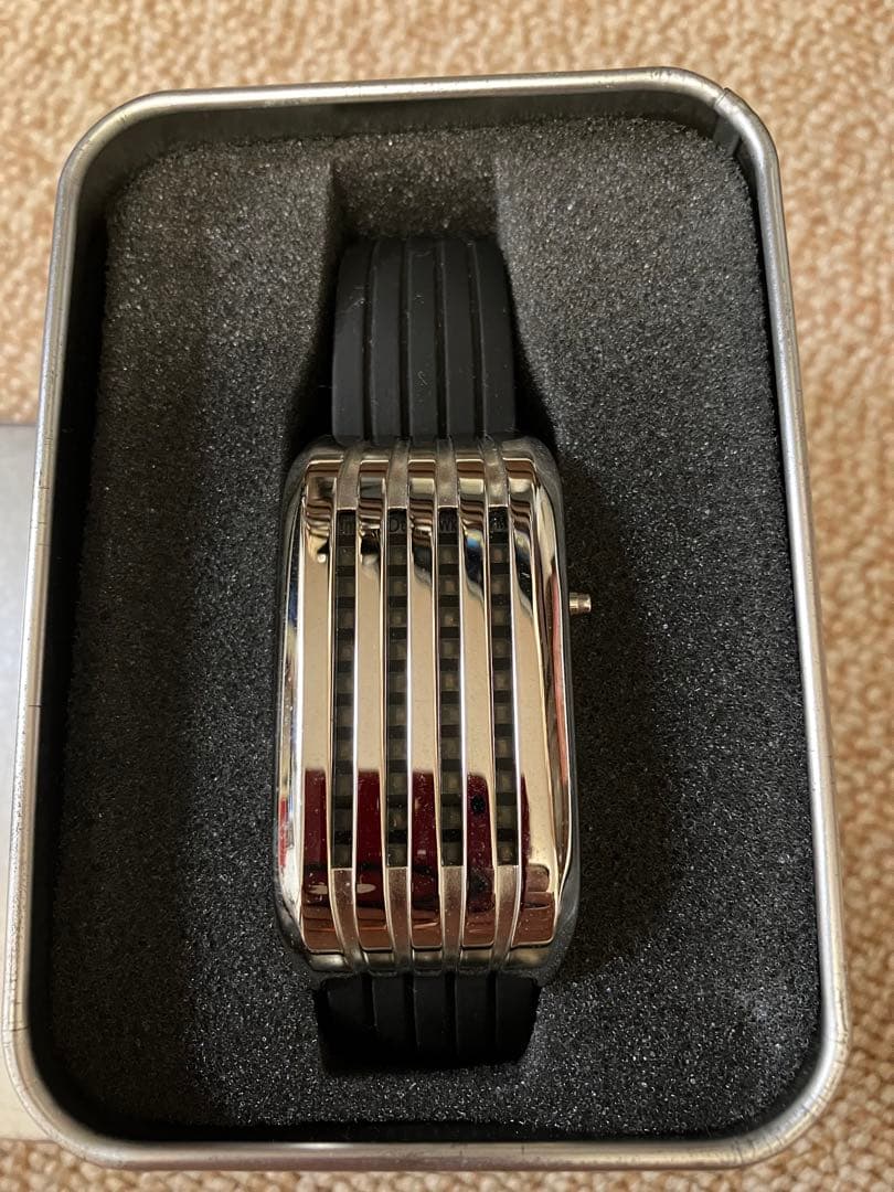 [新品未使用]PIMP BARCODE　レトロフューチャー腕時計