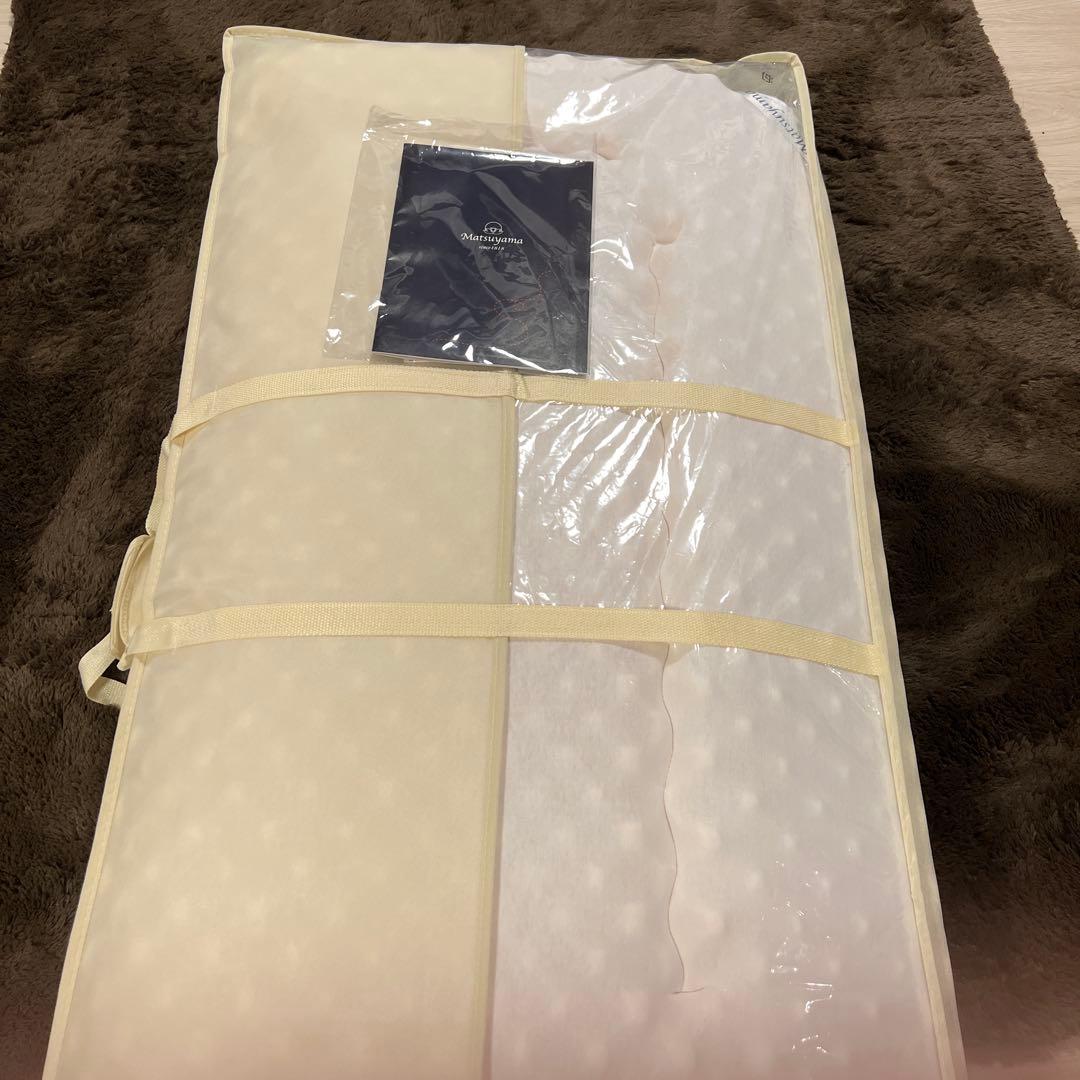 未使用 セミダブル 三つ折りマットレス