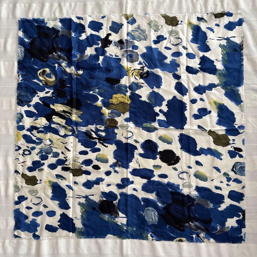 イタリア製　イヴサンローラン　リヴ・ゴーシュ　シルク　スカーフ　YSL 花柄　絹