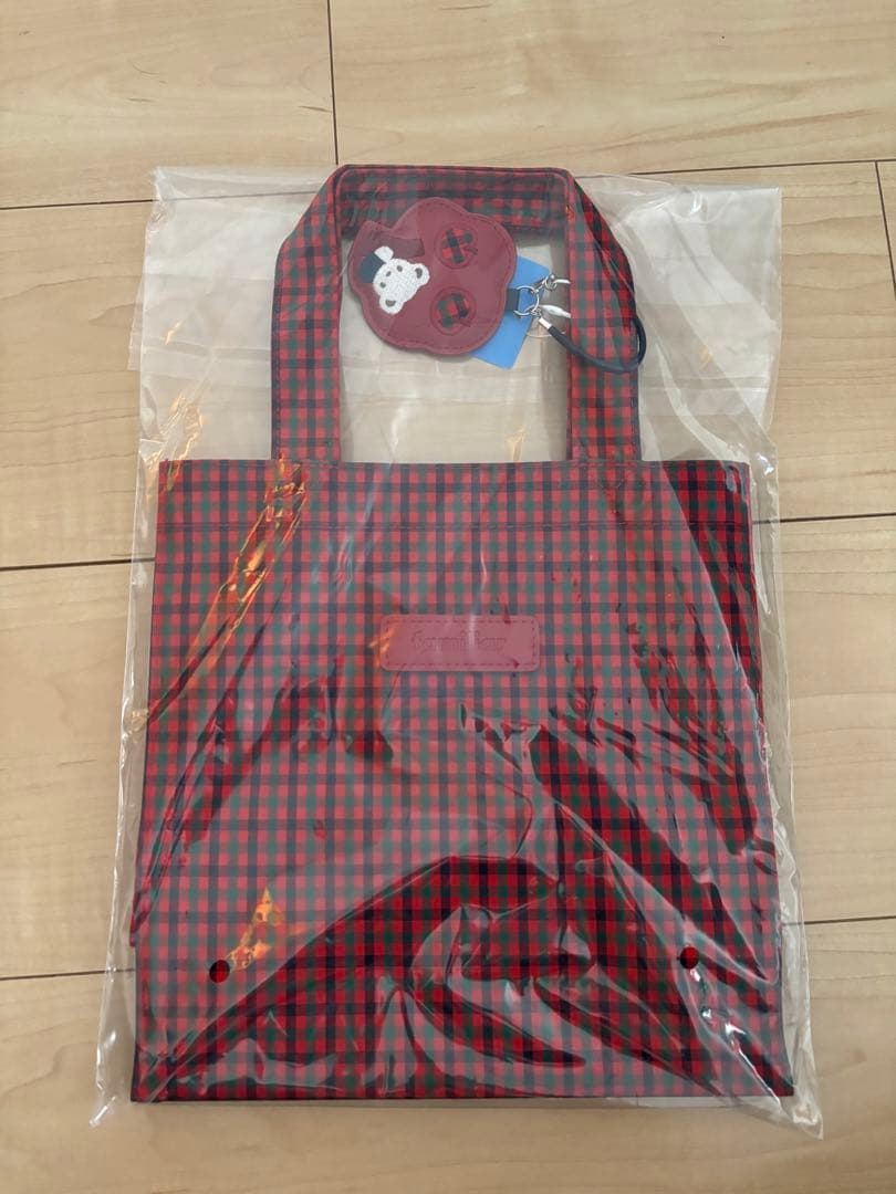 ⭐︎新品、未使用⭐︎familiar　ファミリア　トートバッグ　チェック 赤　小