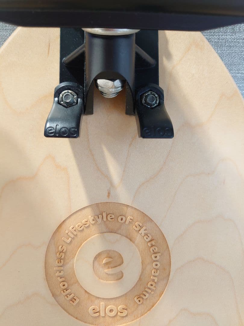elos スケートボード イロス スケボー