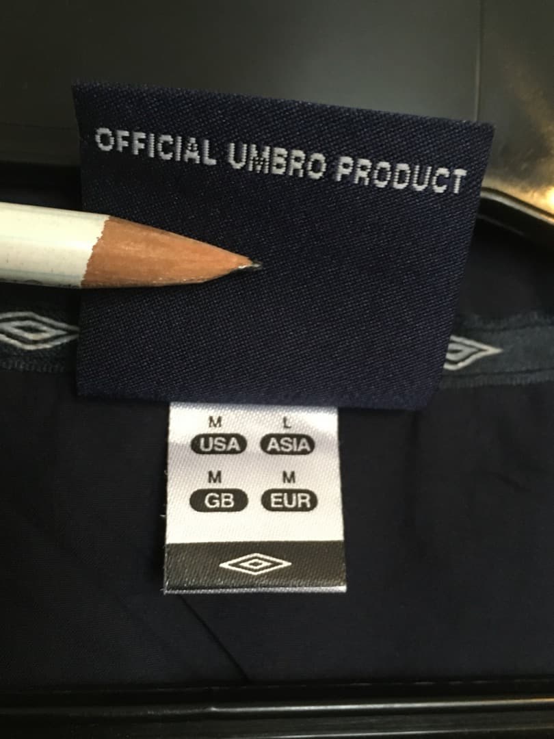 古着 アンブロ イングランド代表 ウインドブレーカー 紺 L