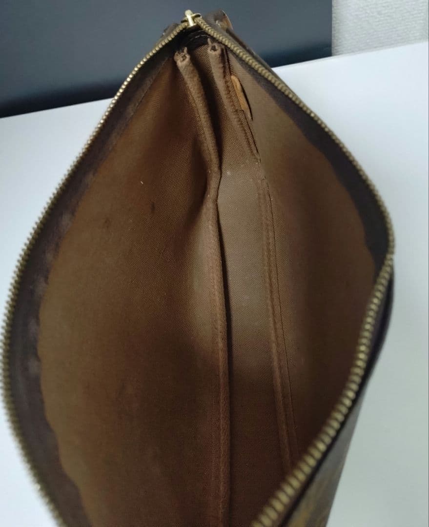 ア*レ様 ルイヴィトン LOUIS VUITTON アクセサリーポーチ