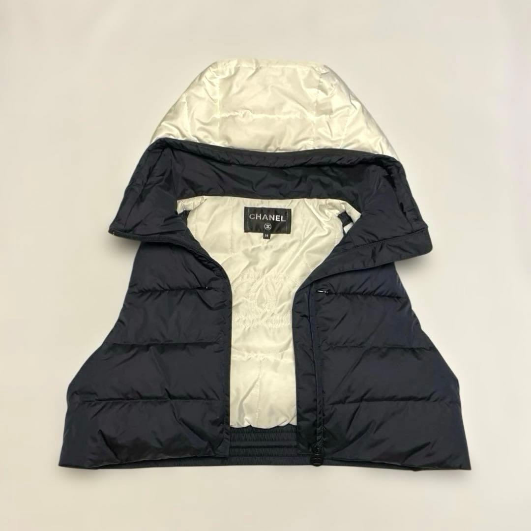 【美品】CHANEL シャネル ダウンベスト イタリア製
