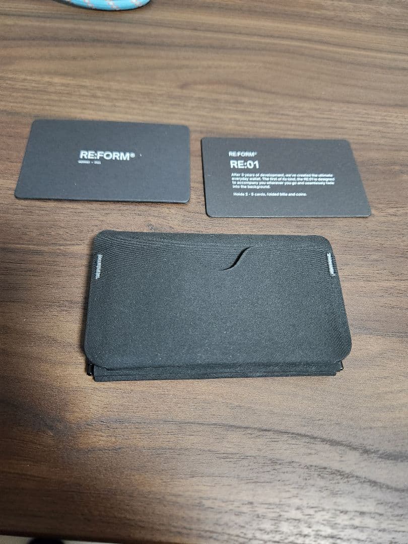 【中古品】RE:FORM® RE:01 ミニマリストウォレット 財布　