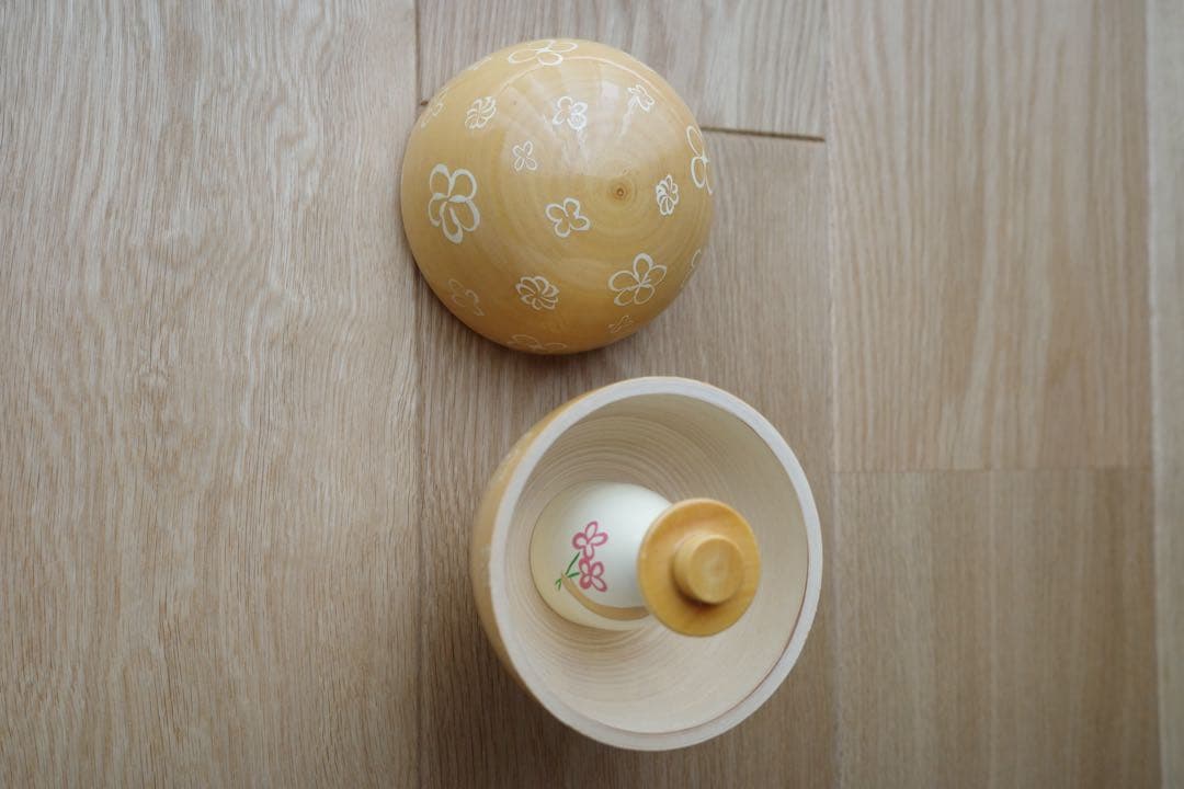 「Girl & Tree Cherry」　artek マトリョーシカ