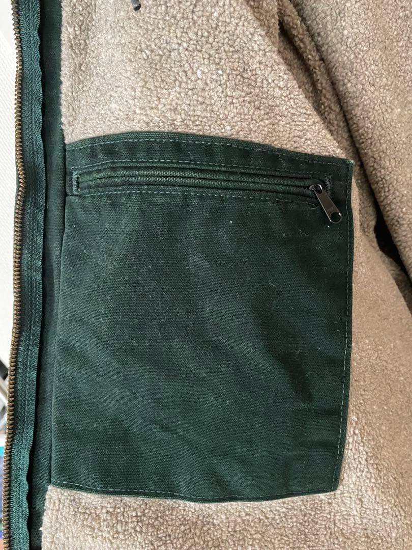 Carhartt ダークグリーン　ジャケット　ボア