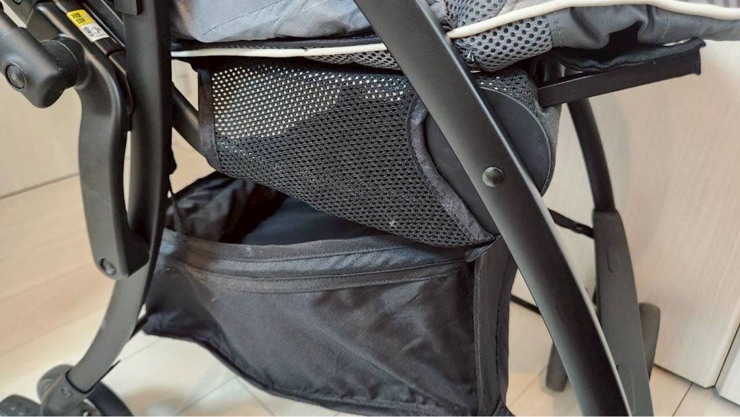 折りたたみアップリカ　ラクーナクッションフリーAB ベビーカー　グレー