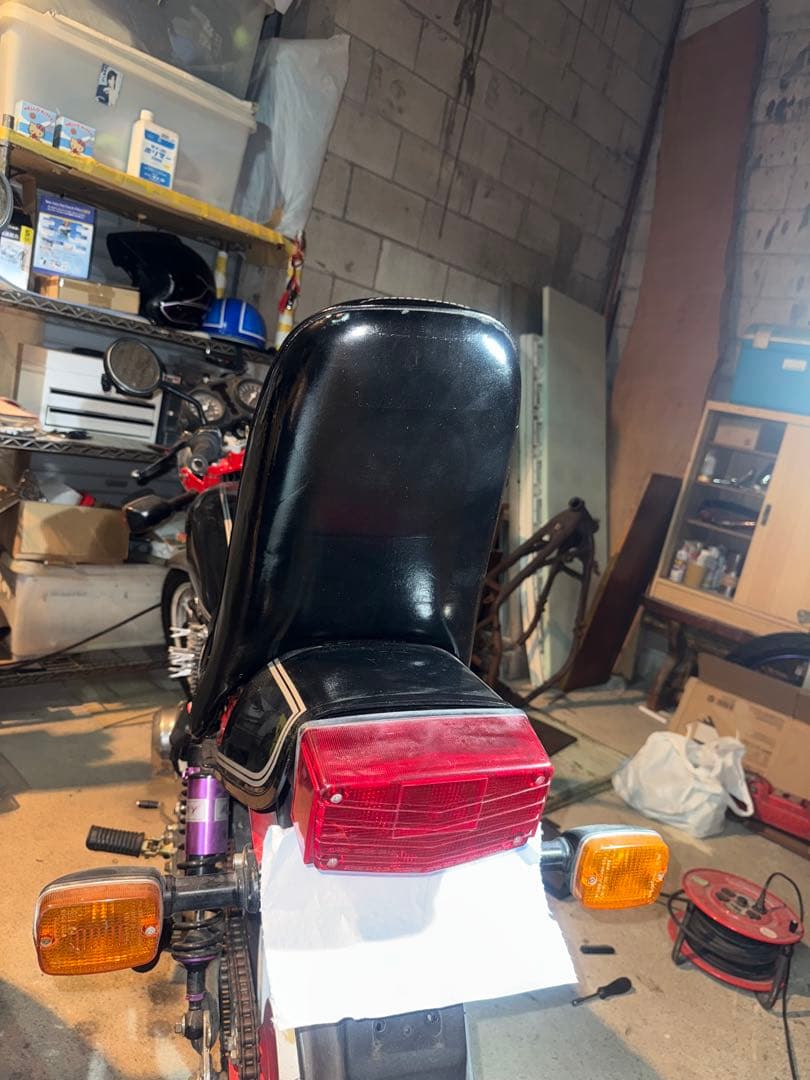 GSX400Eザリ3段シート