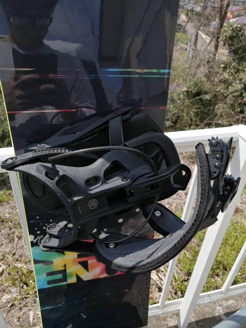 SALOMON シークエンス158カラフル スノーボード ビンディング付き