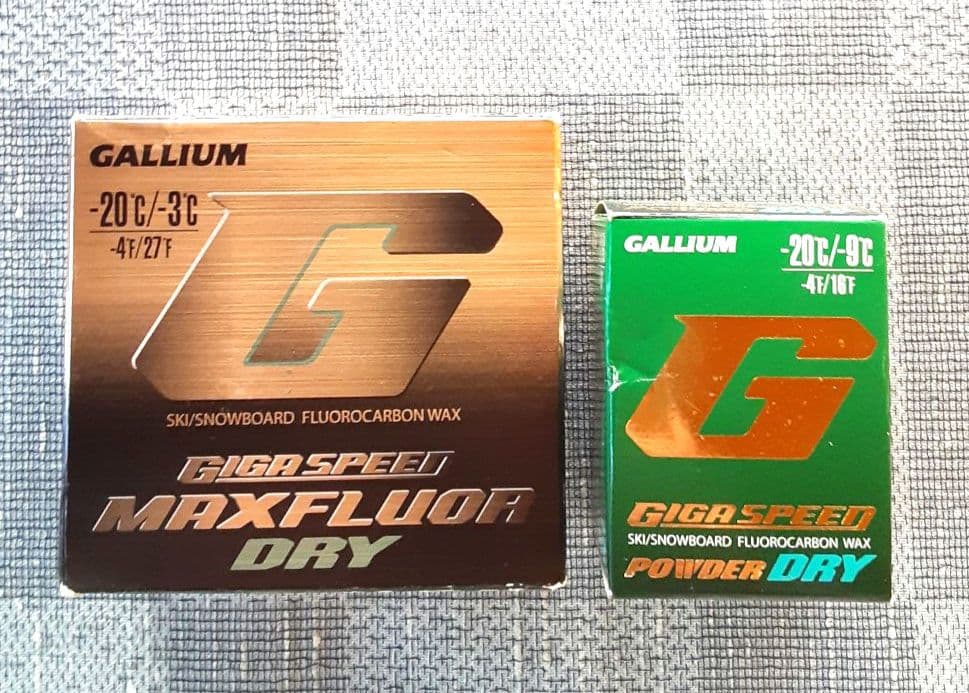 GALLIUM GIGA SPEEDスキー・スノーボード 幻のトップワックス2個