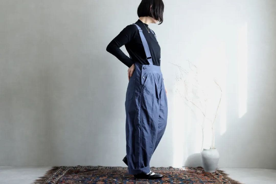 Veritecoeur(ヴェリテクール)オーバーオール　秋冬　定価35200円