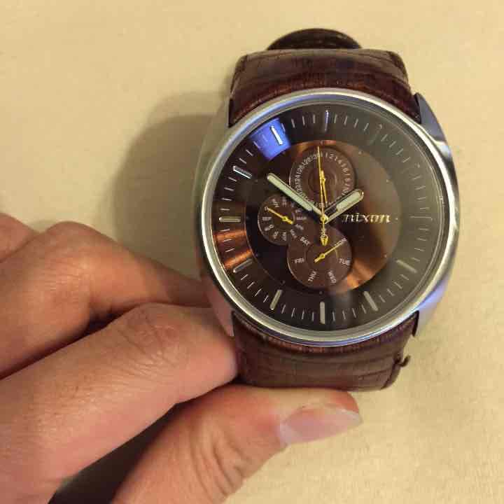 ニクソン 時計