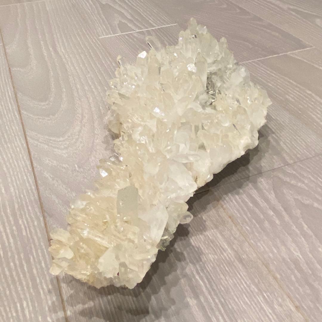 希少VEDA  ヒマラヤ カンチェンジュンガ水晶  BIGクラスター