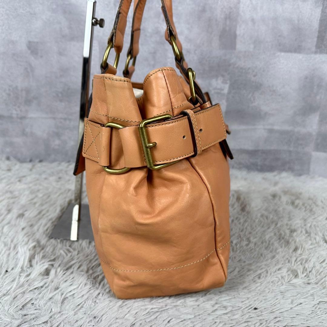 美品 ヴィヴィアンウエストウッド レザー トートバッグ オーブ エンボス