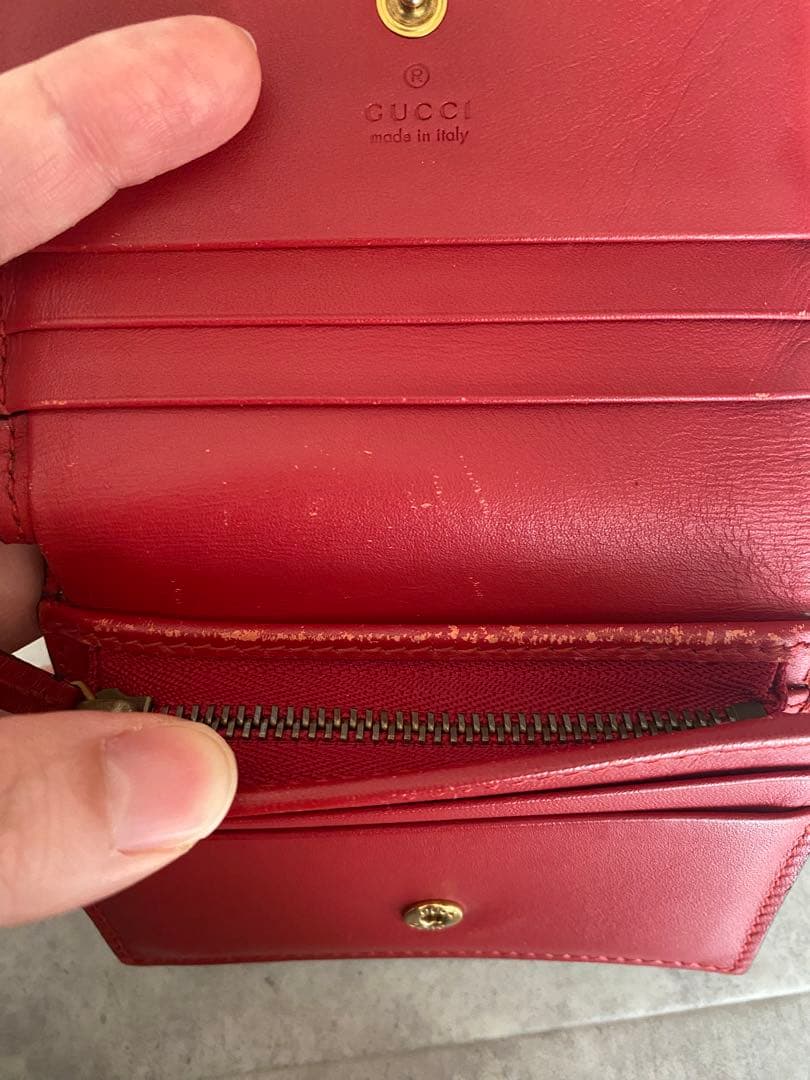 【本日値下げしました】早い者勝ち！GUCCI チェリー二つ折り財布