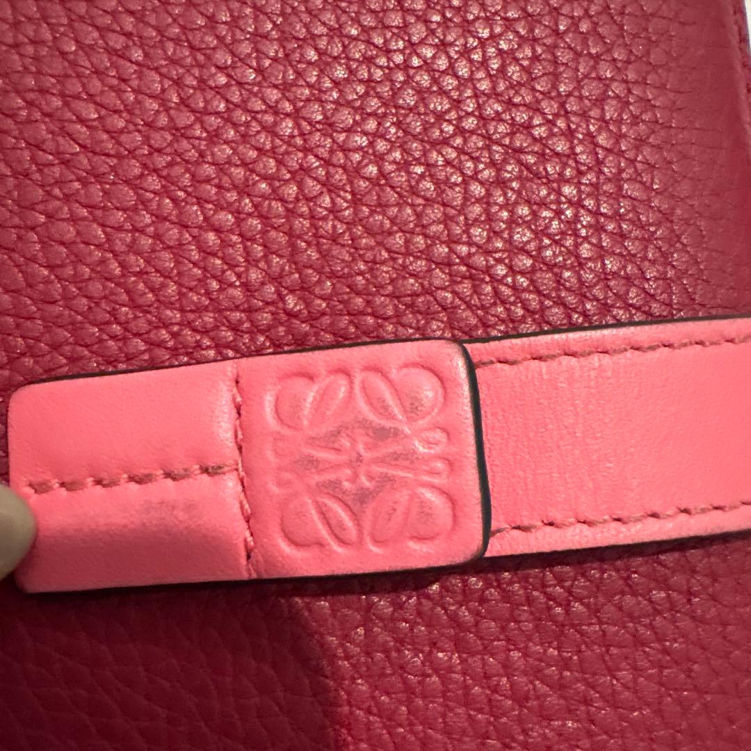 LOEWE 二つ折り財布 ピンクand ブラック