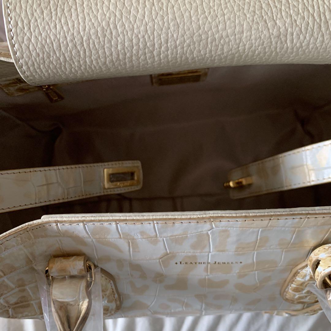 レザージュエルズ ギャレリア　ココリュクスイタリアンレザークロコダイル型押し