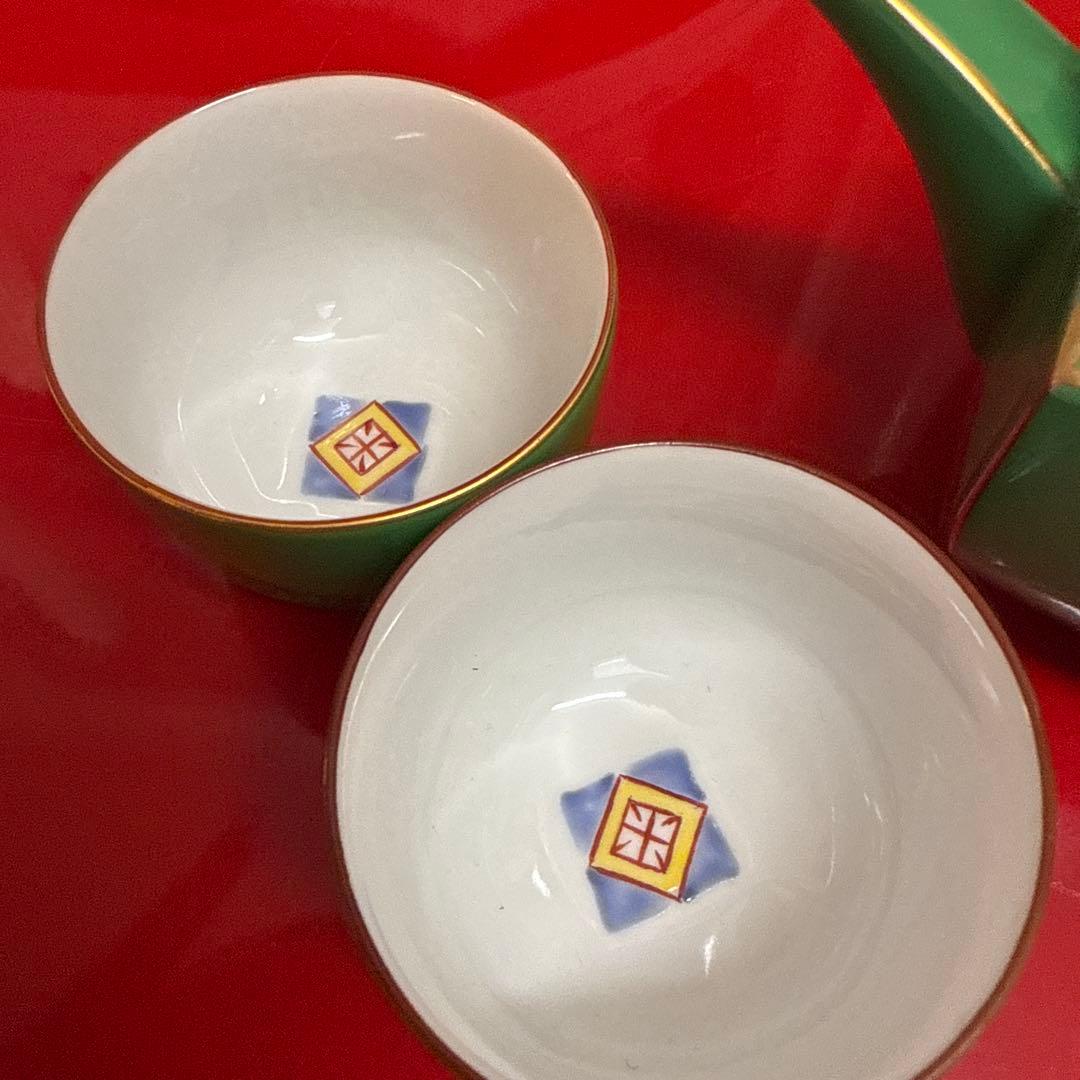 陶器製グリーン　急須と茶碗2つのセット新品未使用