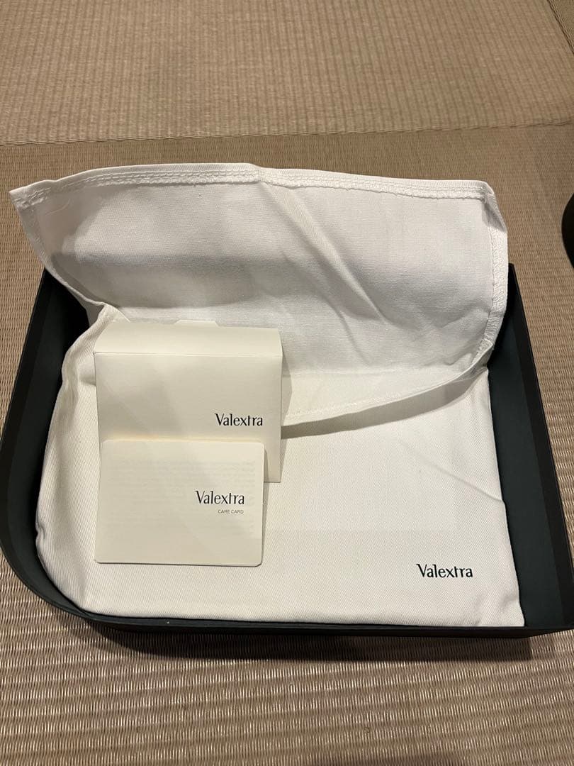 Valextra ブラック レザー 長財布