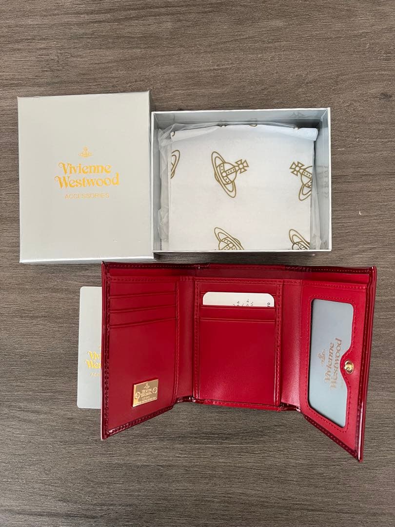 Vivienne Westwood 三つ折り財布 赤