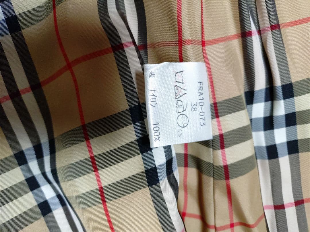 Burberry's ブラック キルティングベスト